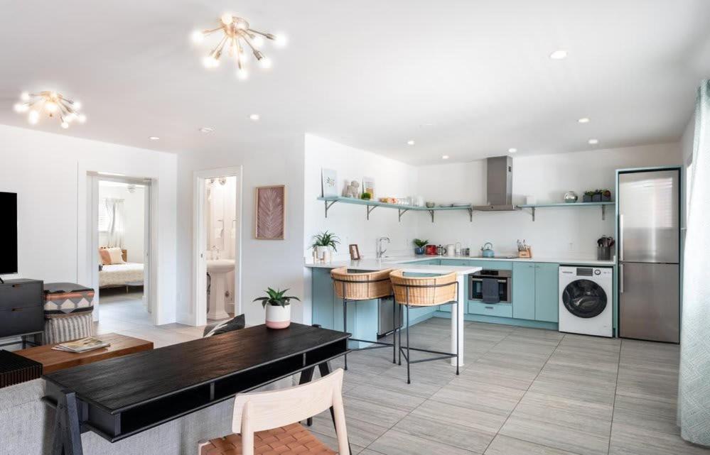 Chic Clarksville 2Br Condo Near Downtown Остин Экстерьер фото