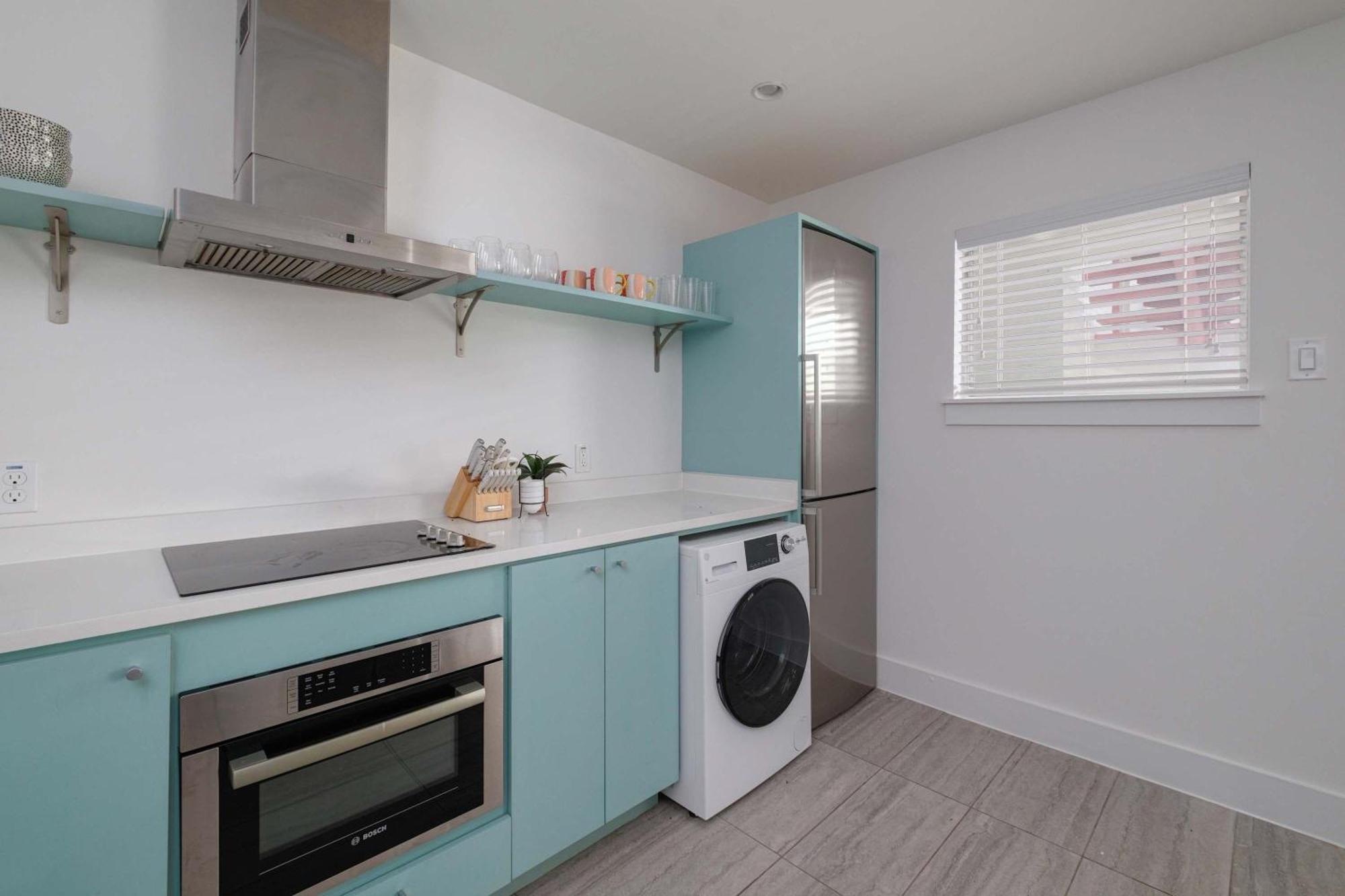 Chic Clarksville 2Br Condo Near Downtown Остин Экстерьер фото